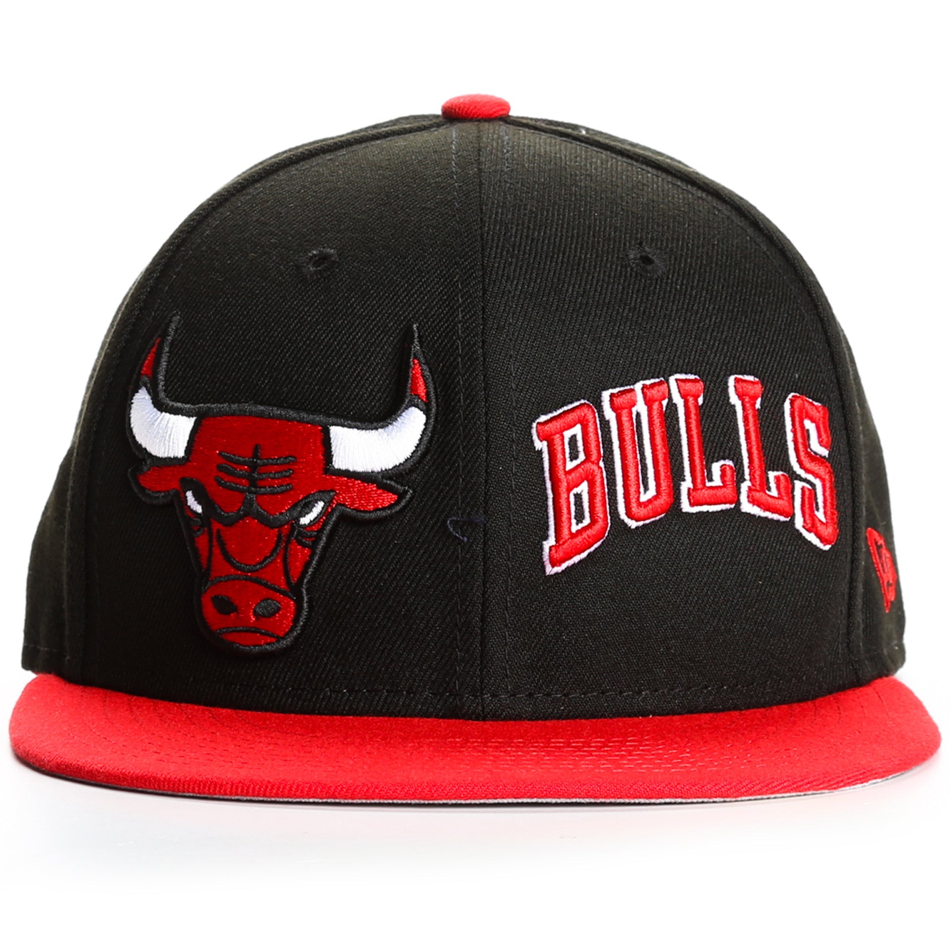 New Era Chicago Bulls Home Field Red 9Forty Trucker Strapback Hat