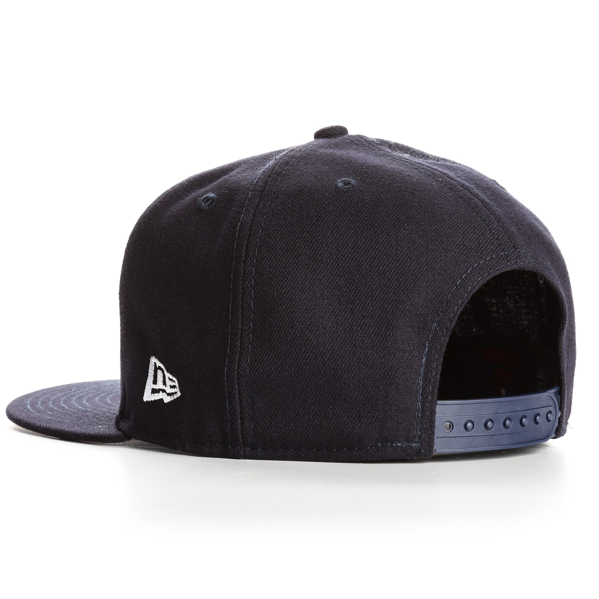 Houston Astros New Era Women's Black on Black Core Classic II 9TWENTY  Adjustable Hat