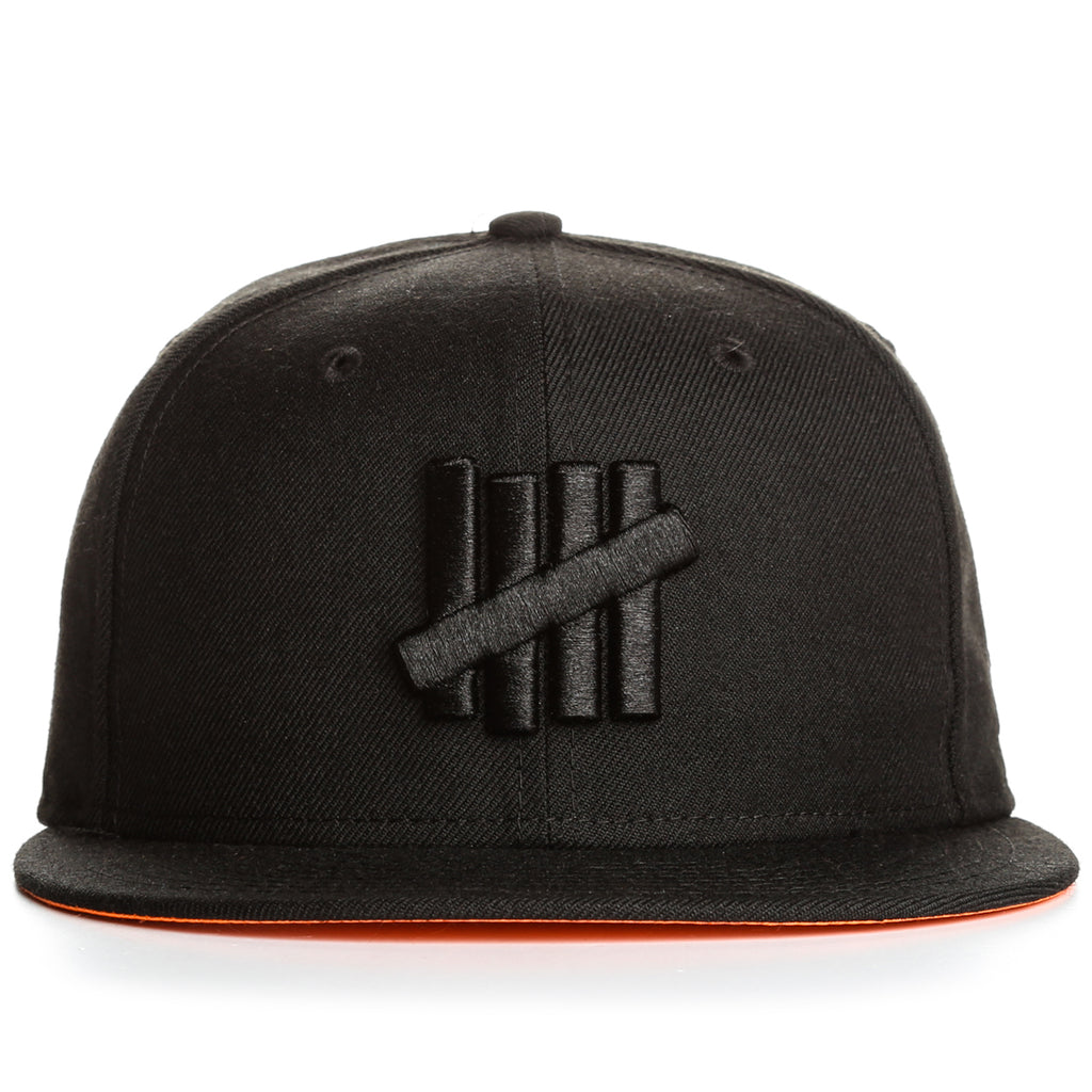 Undefeated Eject New Era Fitted - Black