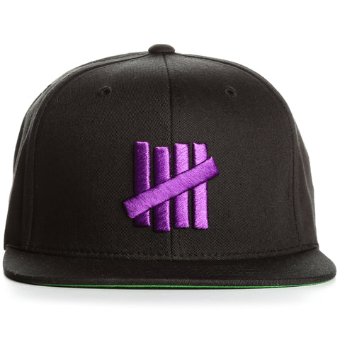 Undefeated 5 Strike Snapback - Black