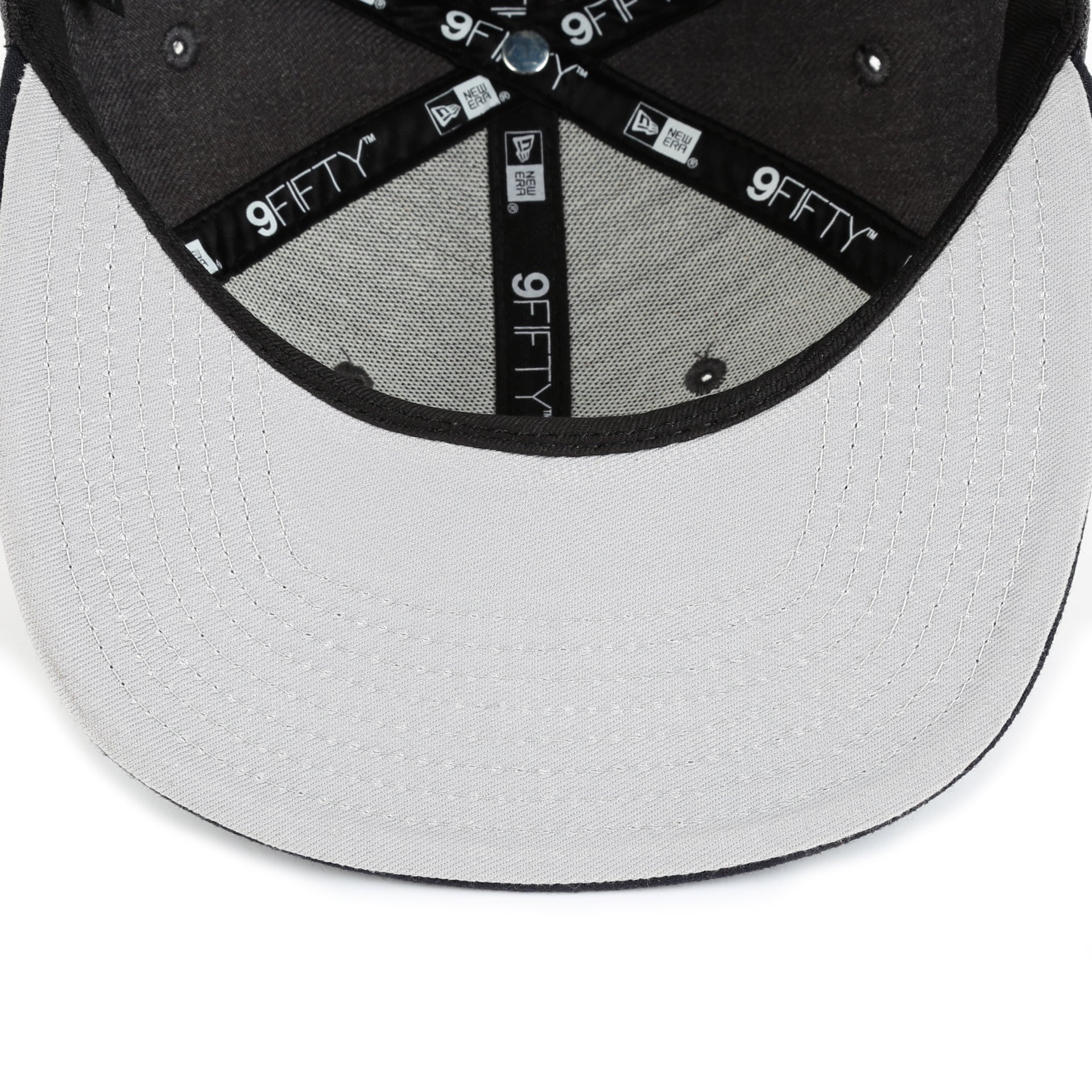 Detroit Tigers New Era Classic Trucker 9FIFTY Snapback Hat - Black Adjustable