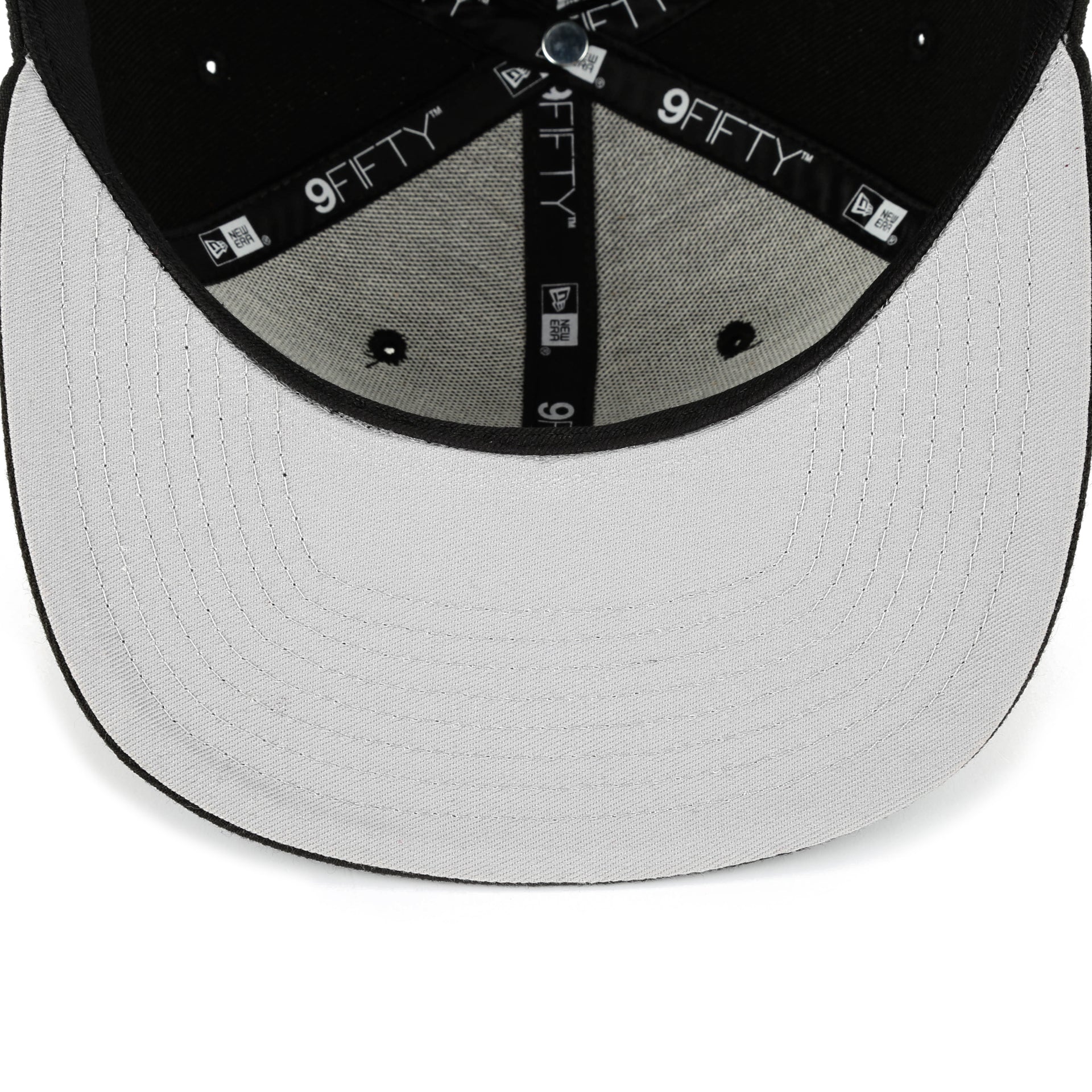 New Era Men's Navy, White Detroit Tigers Base Trucker 9FIFTY Snapback Hat