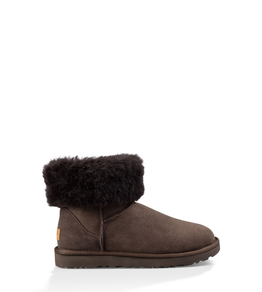 UGG Classic Short II - Chocolate