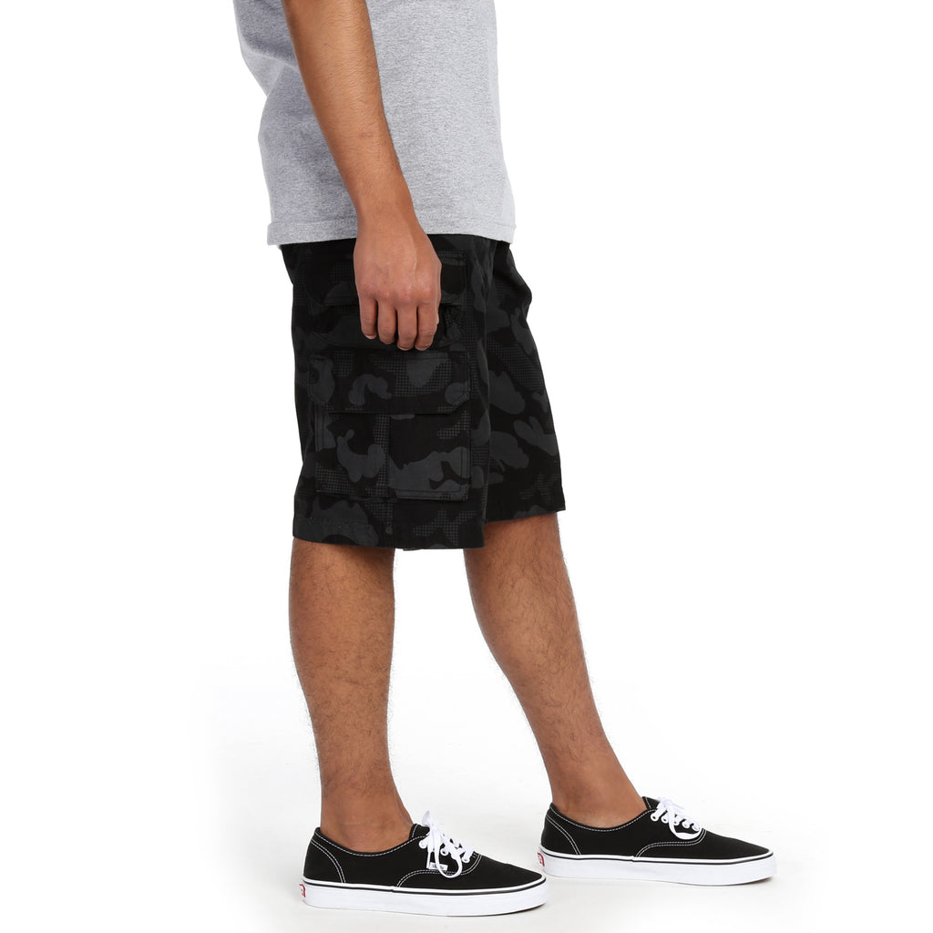 Triveni Cargo Shorts - Dark Black Camo