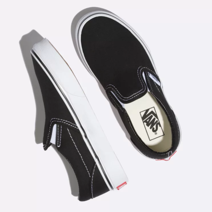 Vans shoes black sales and white for girls